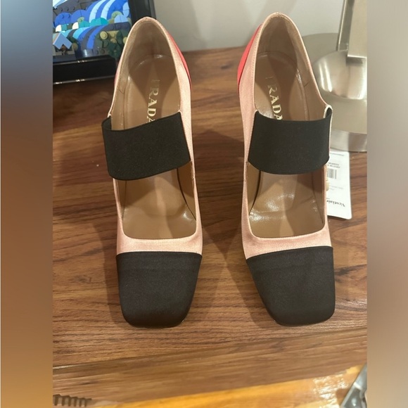 Prada Silk Mary Janes- Spring 2006 - Picture 3 of 8